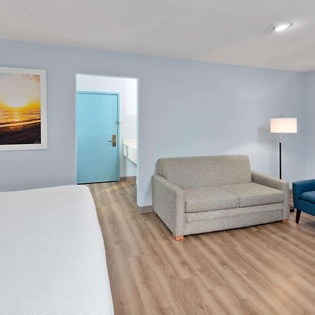 Days Inn & Suites By Wyndham Siler City Esterno foto